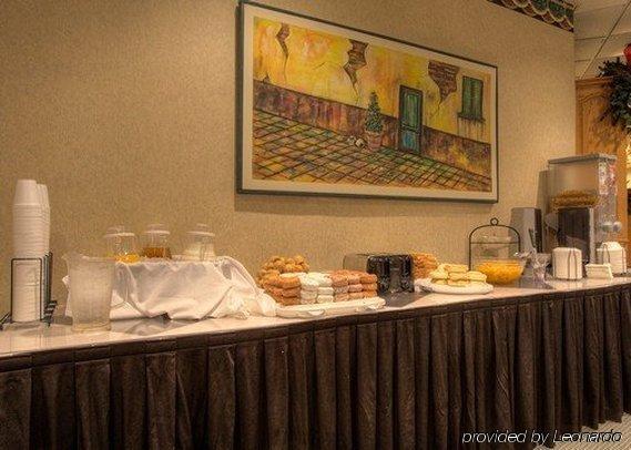 Econo Lodge Inn & Suites Lumberton Restaurant billede