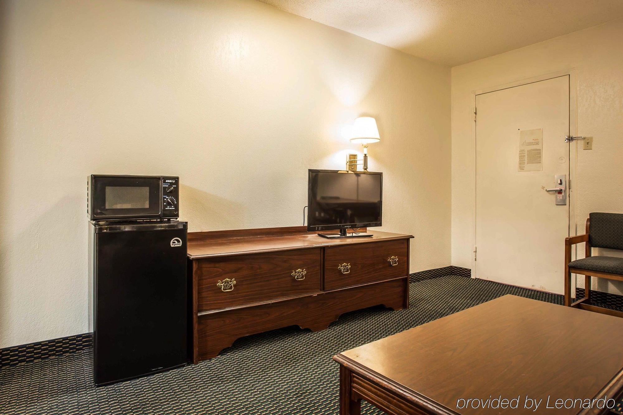 Econo Lodge Inn & Suites Lumberton Eksteriør billede